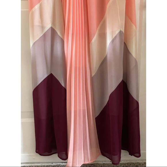 Coral Maxi dress - Picture 2 of 4